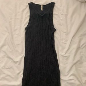 Side slit gray high low top